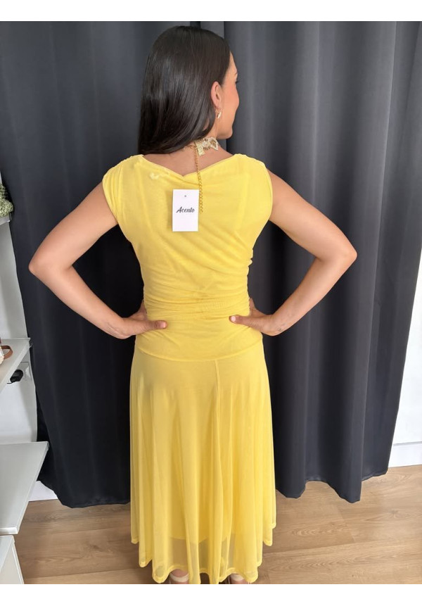 443. Vestido tul