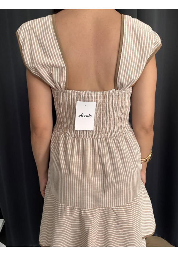 438. Vestido mil rayas