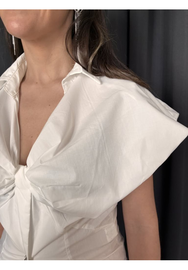 105. Camisa lazo