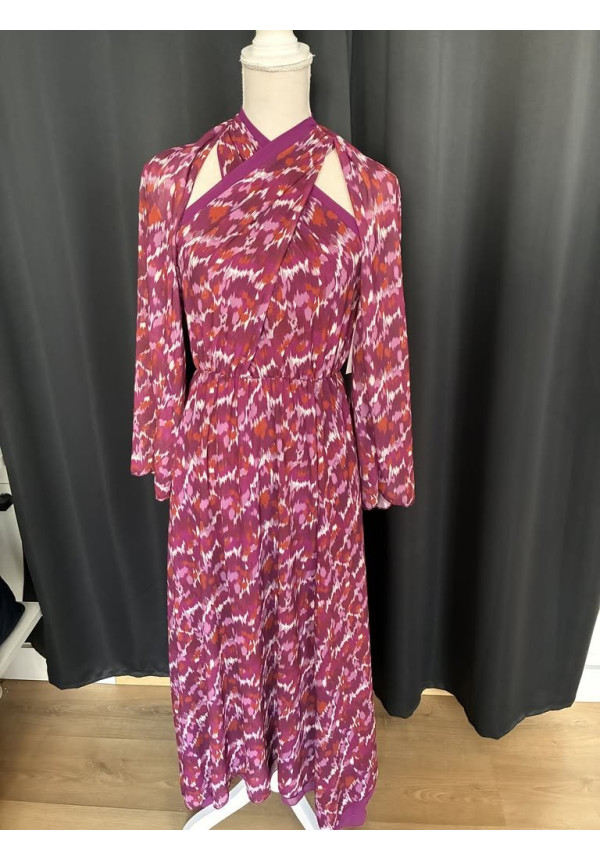27. Vestido capa