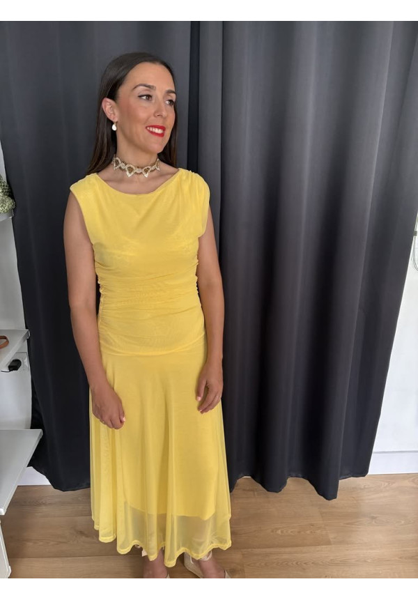443. Vestido tul
