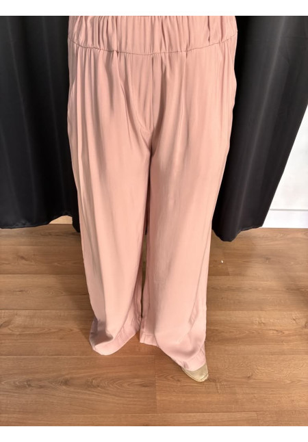 135. Pantalon fluido vestir