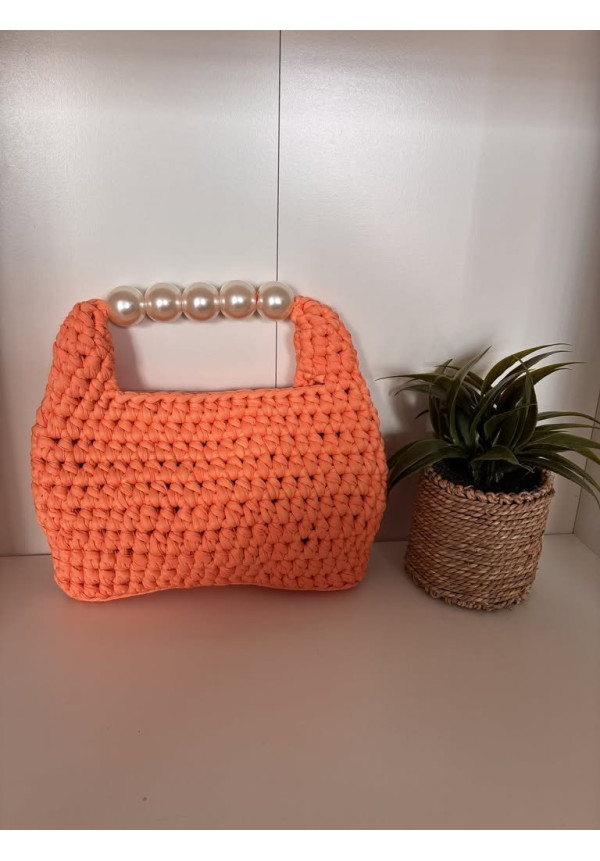 8. Bolso perlas mediano