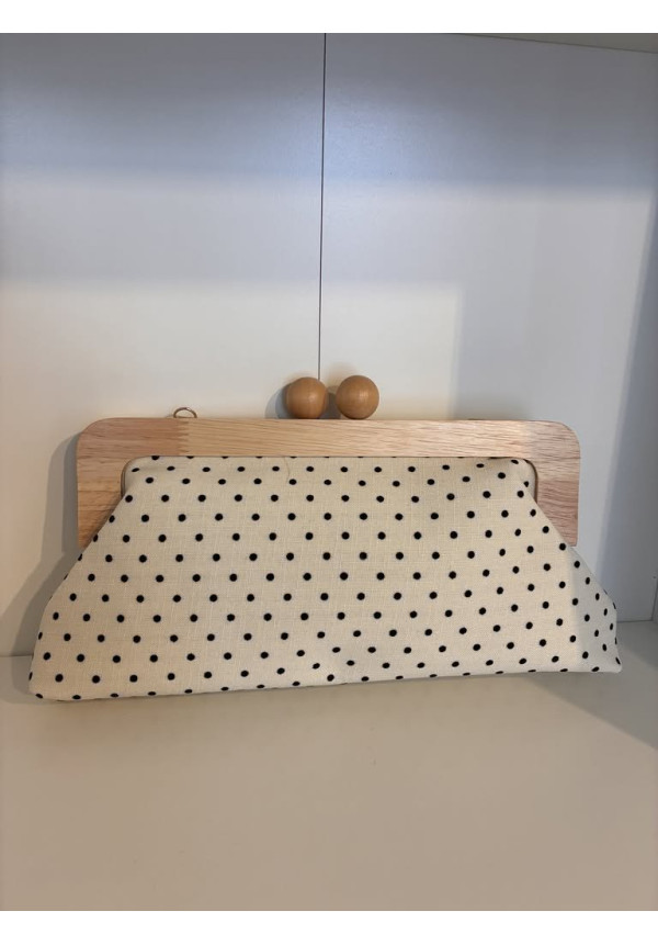 157. Clutch lunares