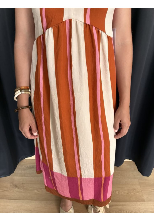 415. Vestido escote cruzado