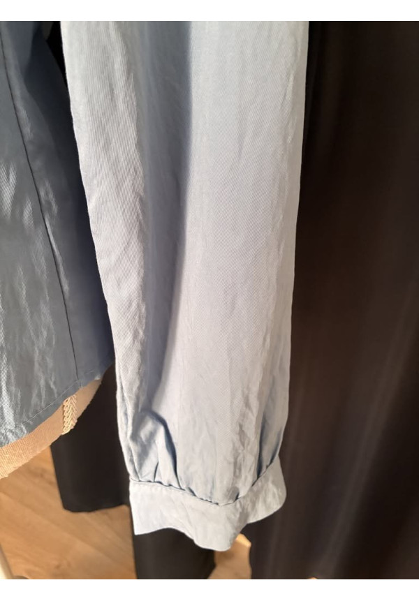 56. Camisa denim fluida