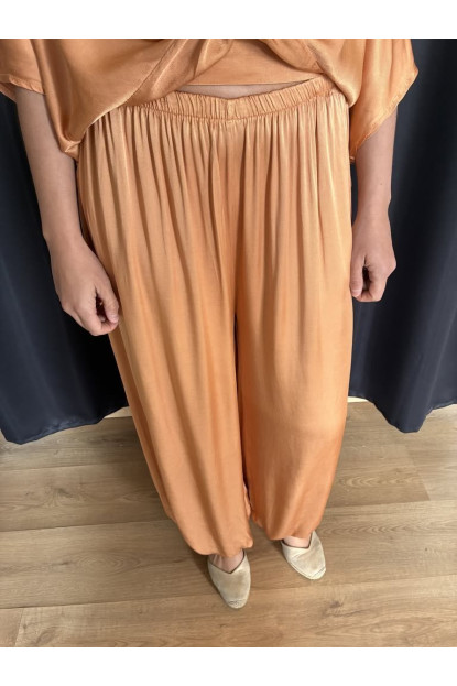 39. Pantalón bombacho