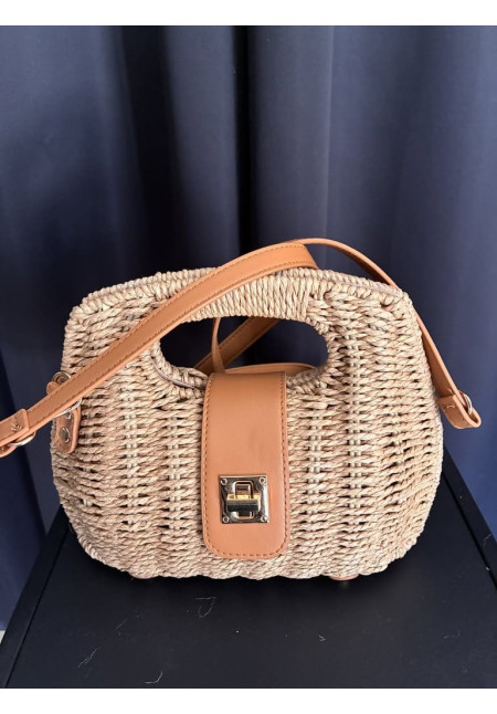 483. Bolso rígido rafia