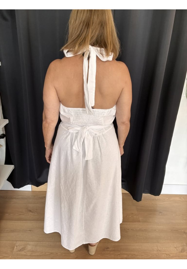 18. Vestido lino bordados