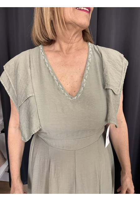 209. Vestido solapas