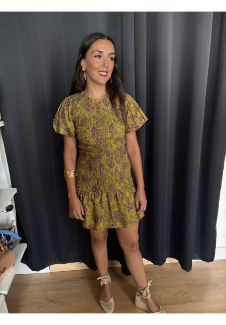 16. Vestido mini mangas