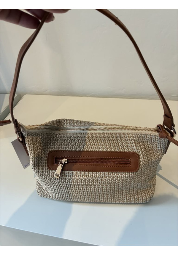 PV04. Bolso rafia y cuero asa