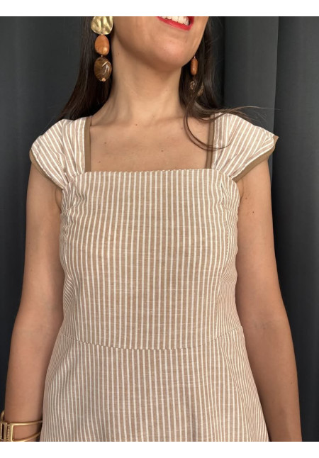 438. Vestido mil rayas