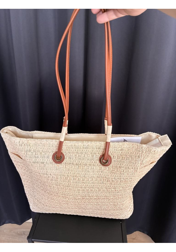 477. Maxi bolso rafia