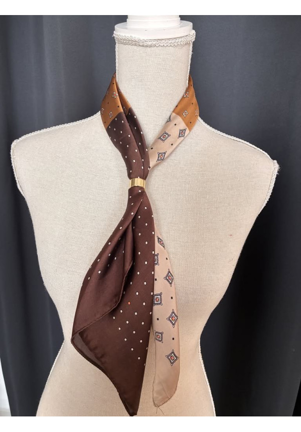 Pañuelo seda estampado C