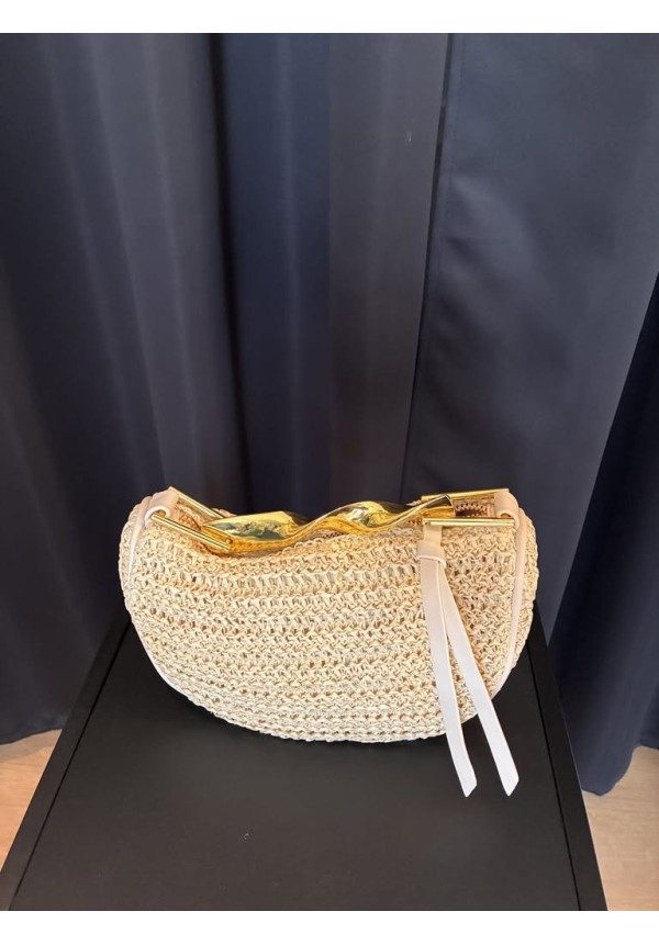 62. Bolso mini rafia asa abstracta