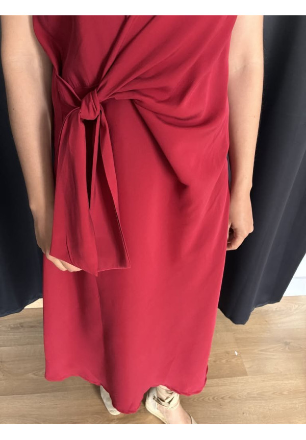 127. Vestido nudo sisa