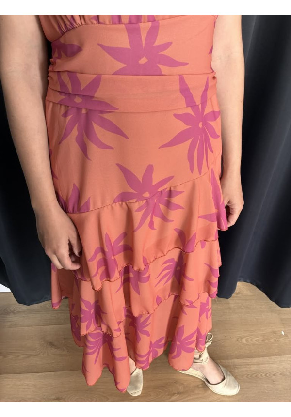 142. Vestido volantes falda