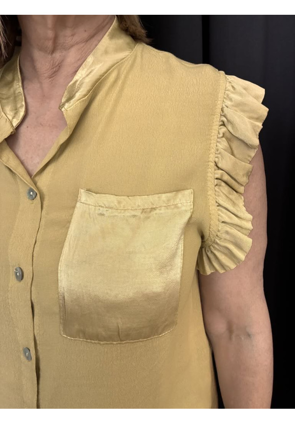 218. Camisa bolsillo satén