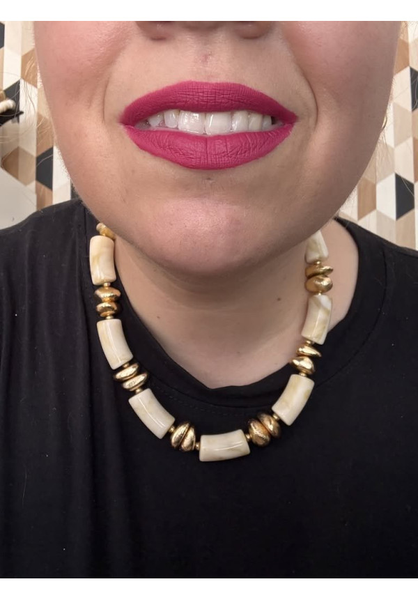 Collar U
