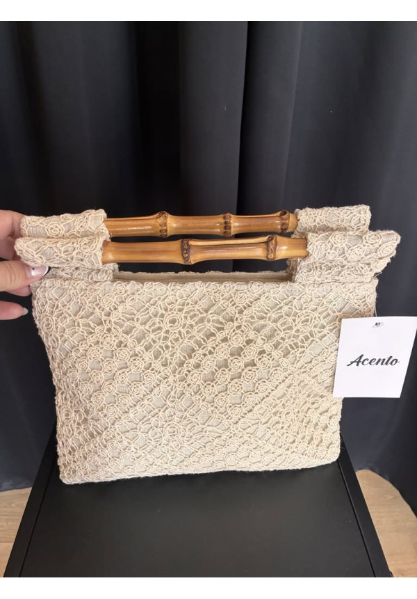 59. Bolso croché asa bambú