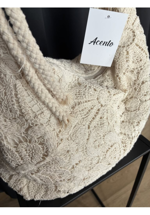 PV09. Bolso croche nudos