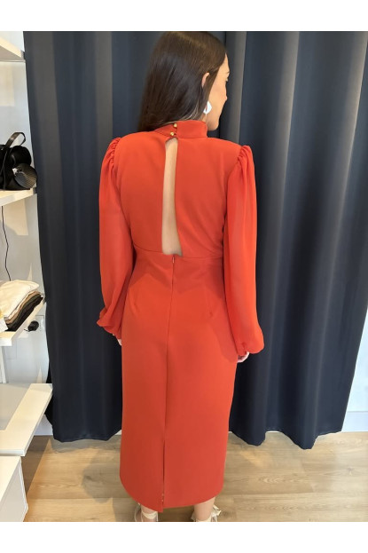 00108. Vestido escotes