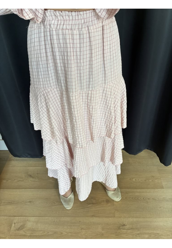 PV9. Falda volantes cuadros