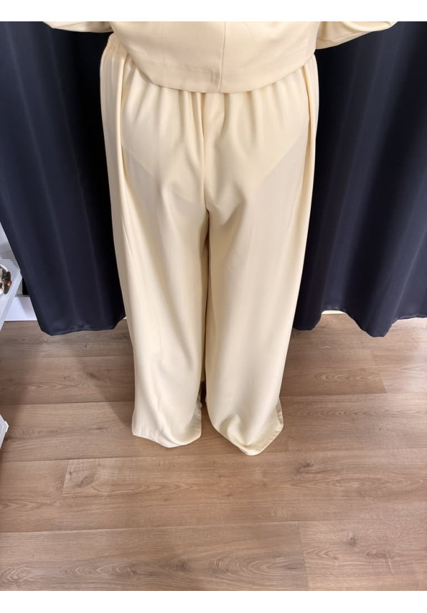 23. Traje cruzado lazada