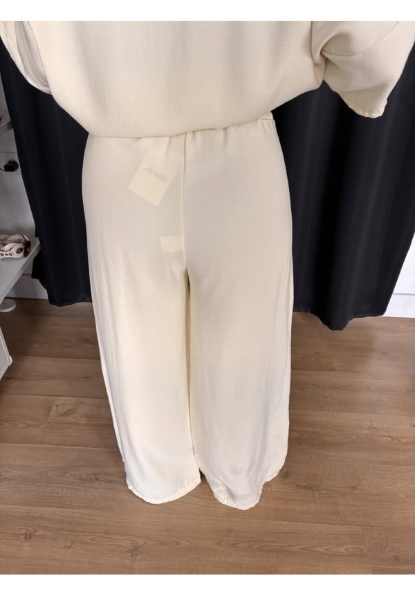 14. Pantalón fluido