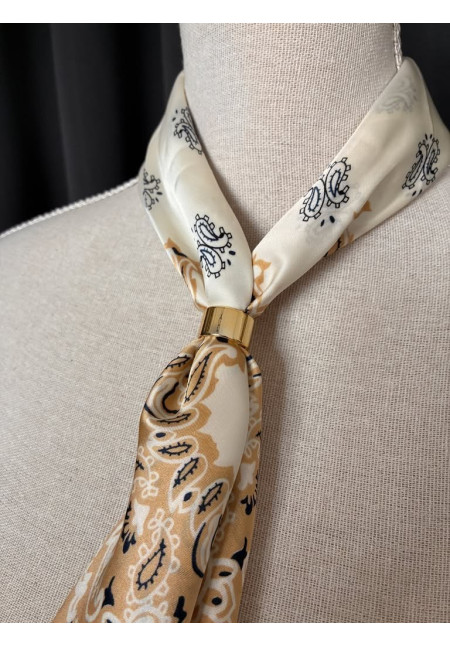 Pañuelo seda estampado D