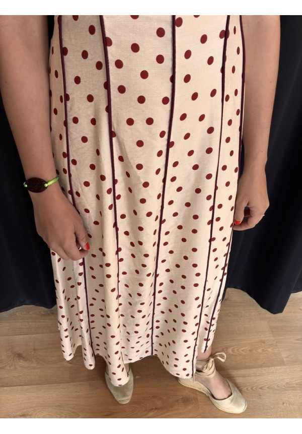 201. Vestido lunares líneas