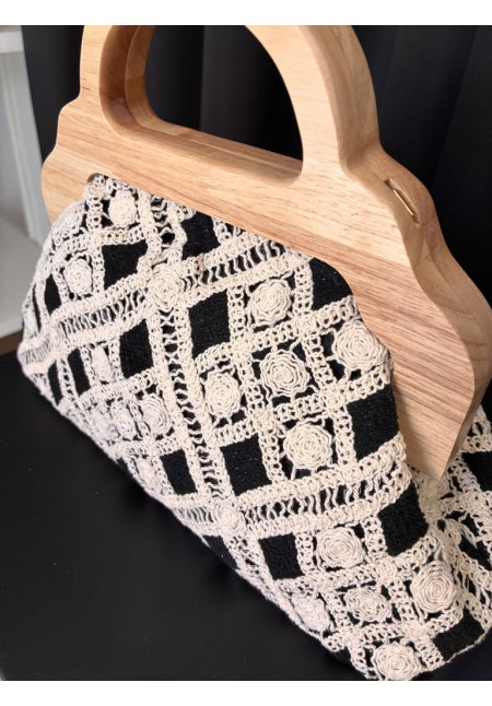 484. Bolso clutch asa madera