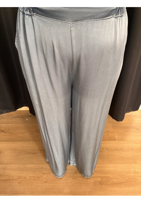 128. Pantalón seda basic