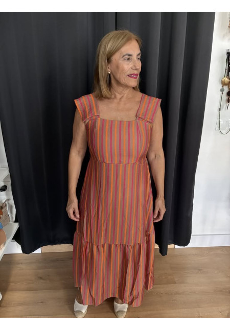 46. Vestido multirayas